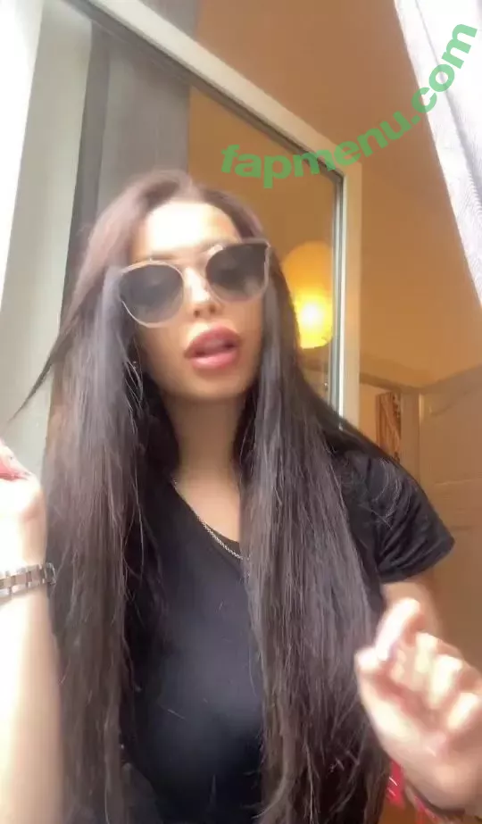 Maya Bulgarien nude photo #0026 (a.t.hristovaa / mayabeats)