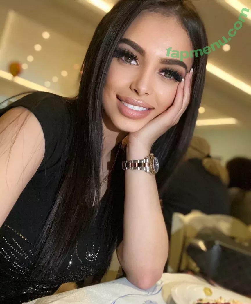 Maya Bulgarien nude photo #0104 (a.t.hristovaa / mayabeats)