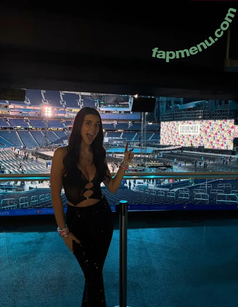 Maya Franco nude photo #0123 (Maya_Franco / franco.maya / mayafranco_ / mayaxfranco)