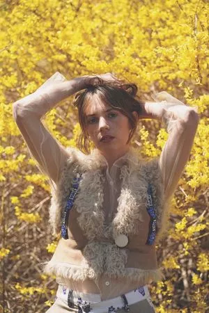 Maya Hawke / maya_hawke / neohawk2 nude photo #0016