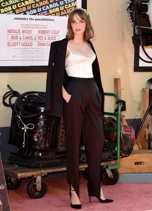 Maya Hawke / maya_hawke / neohawk2 nude photo #0028