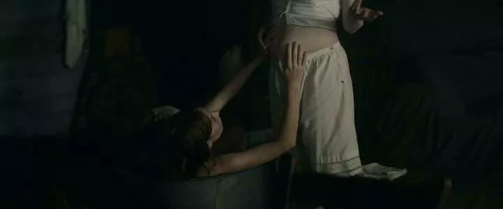 Maya Hawke / maya_hawke / neohawk2 nude photo #0092