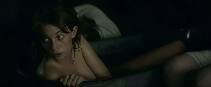 Maya Hawke / maya_hawke / neohawk2 nude photo #0094