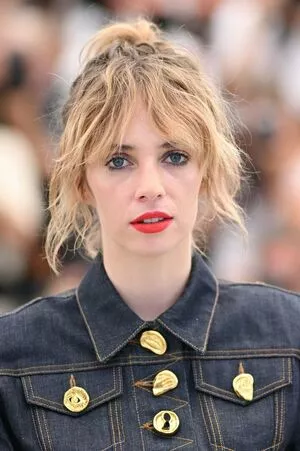 Maya Hawke / maya_hawke / neohawk2 nude photo #0196