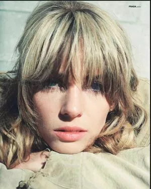 Maya Hawke / maya_hawke / neohawk2 nude photo #0292