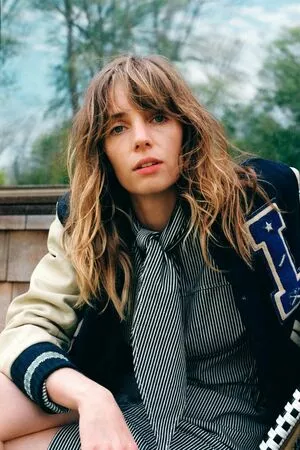Maya Hawke / maya_hawke / neohawk2 nude photo #0438