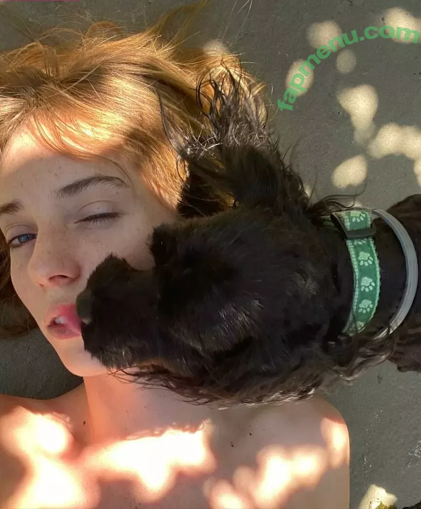 Maya Hawke nude photo #0061 (maya_hawke / neohawk2)