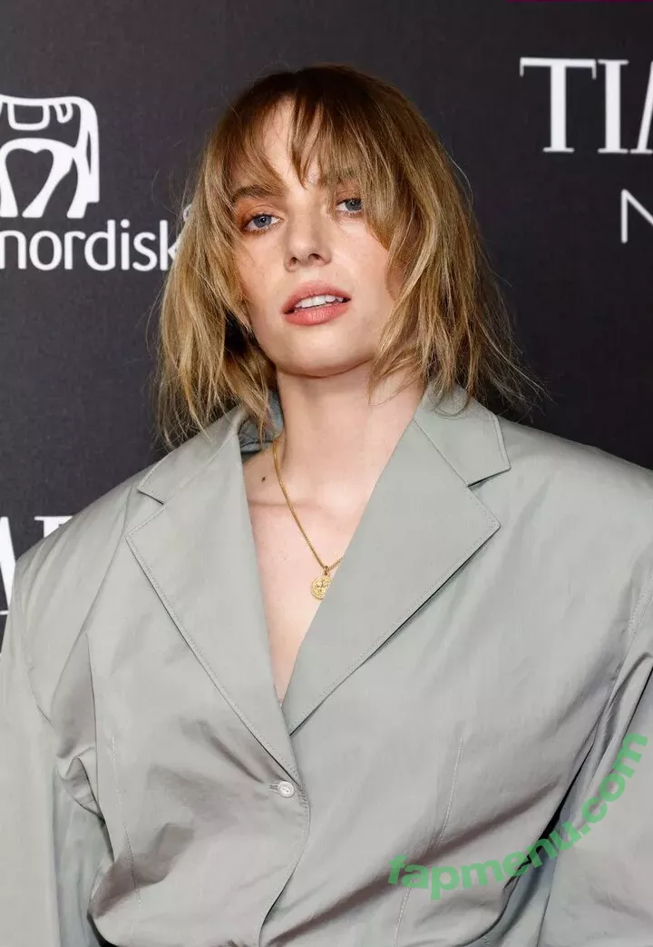 Maya Hawke nude photo #0221 (maya_hawke / neohawk2)