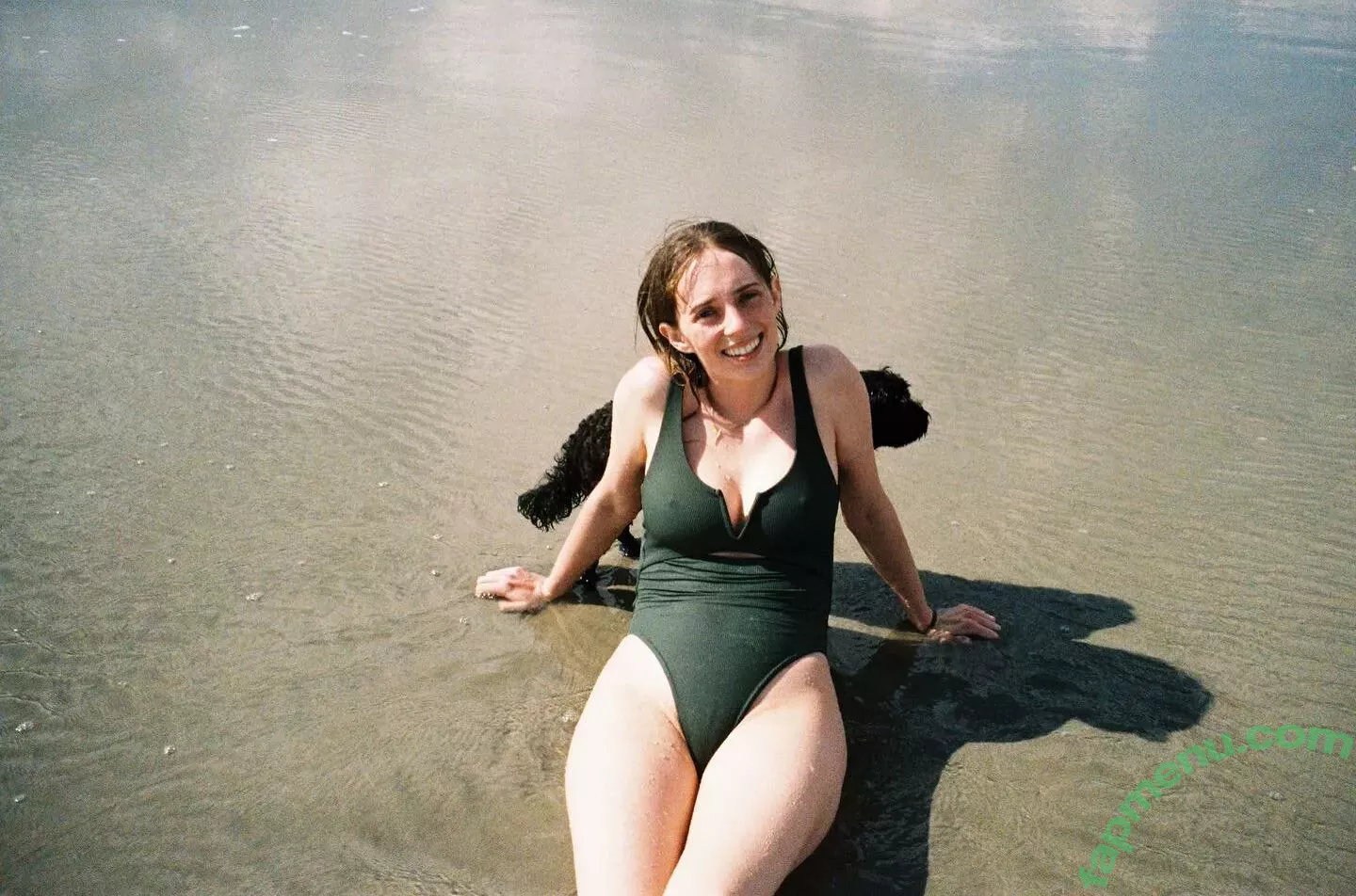 Maya Hawke nude photo #0285 (maya_hawke / neohawk2)
