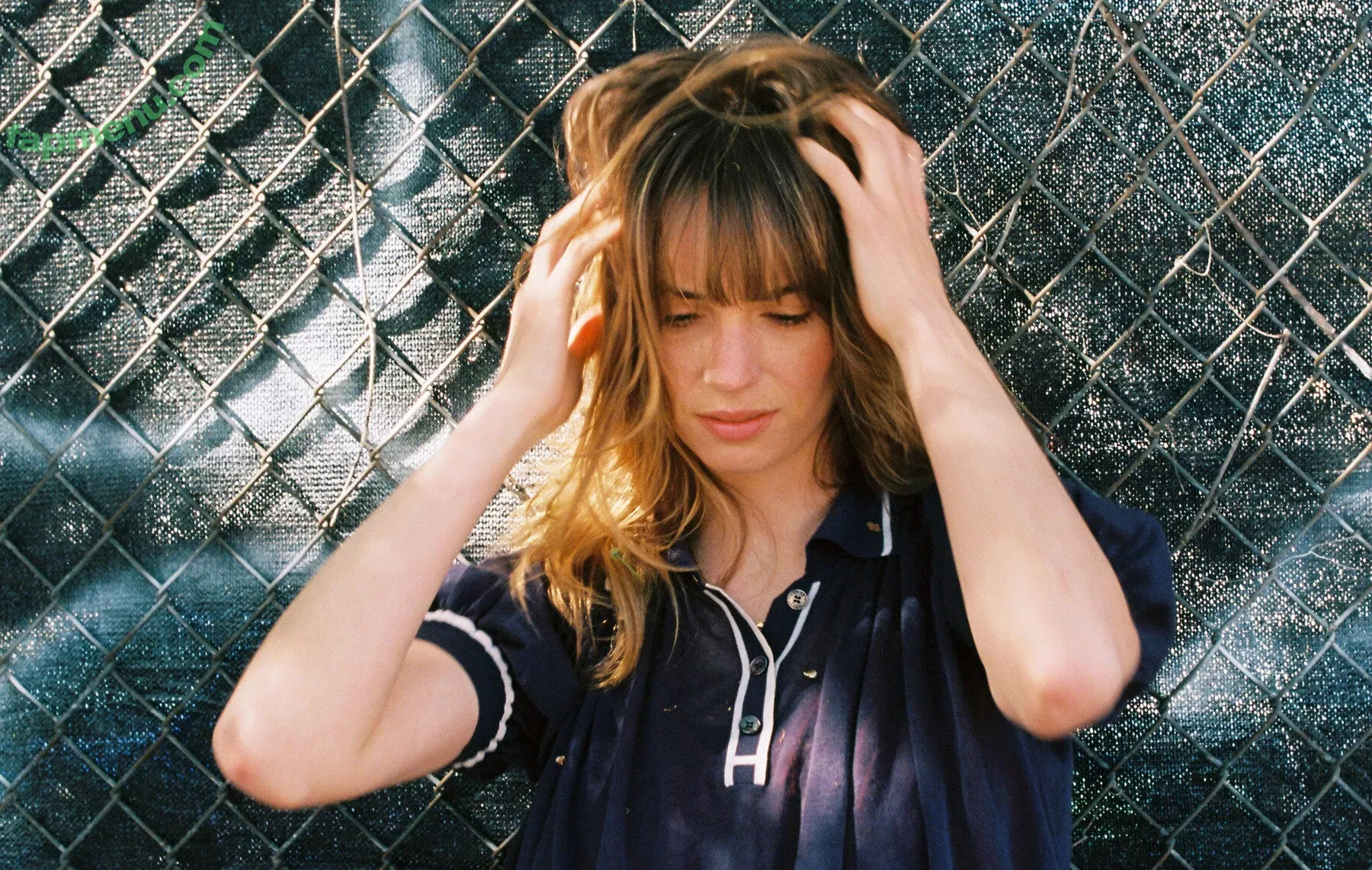 Maya Hawke nude photo #0417 (maya_hawke / neohawk2)