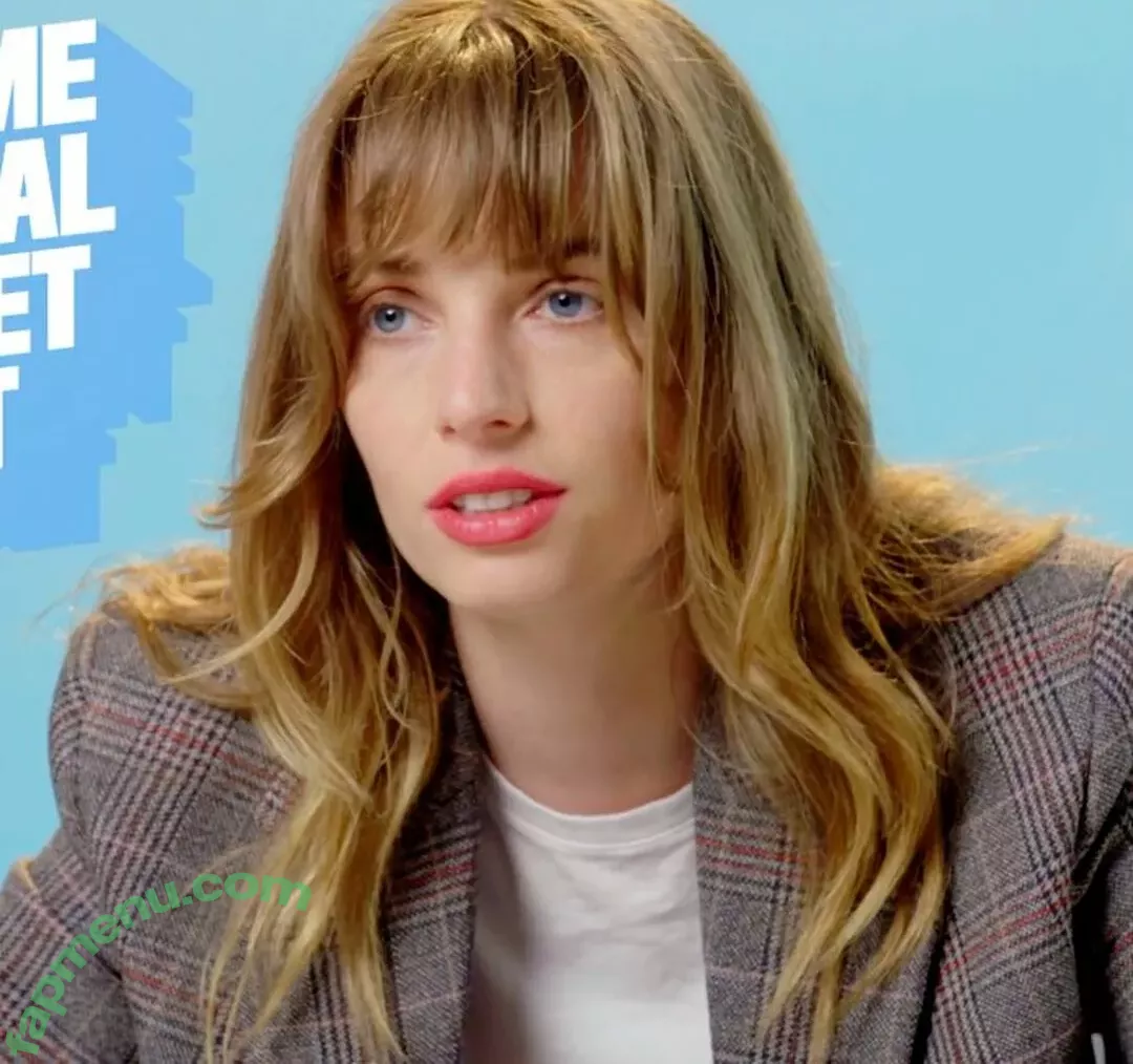 Maya Hawke nude photo #0427 (maya_hawke / neohawk2)