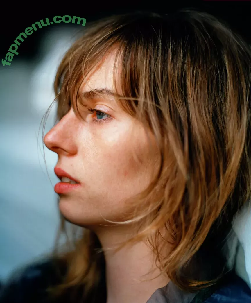 Maya Hawke nude photo #0431 (maya_hawke / neohawk2)