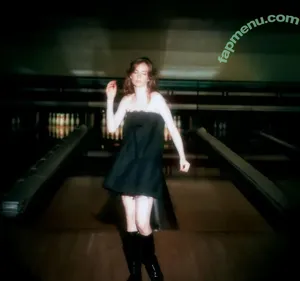 Maya Hawke / maya_hawke / neohawk2 nude photo #1040