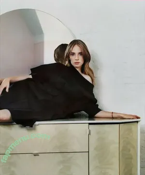 Maya Hawke / maya_hawke / neohawk2 nude photo #1079