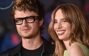 Maya Hawke / maya_hawke / neohawk2 nude photo #1125