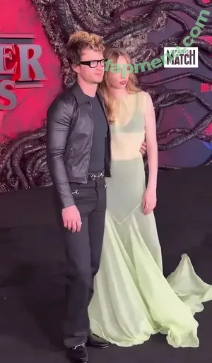 Maya Hawke / maya_hawke / neohawk2 nude photo #1149