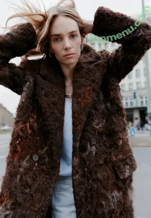 Maya Hawke / maya_hawke / neohawk2 nude photo #1162