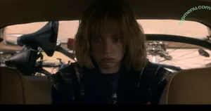 Maya Hawke / maya_hawke / neohawk2 nude photo #1189