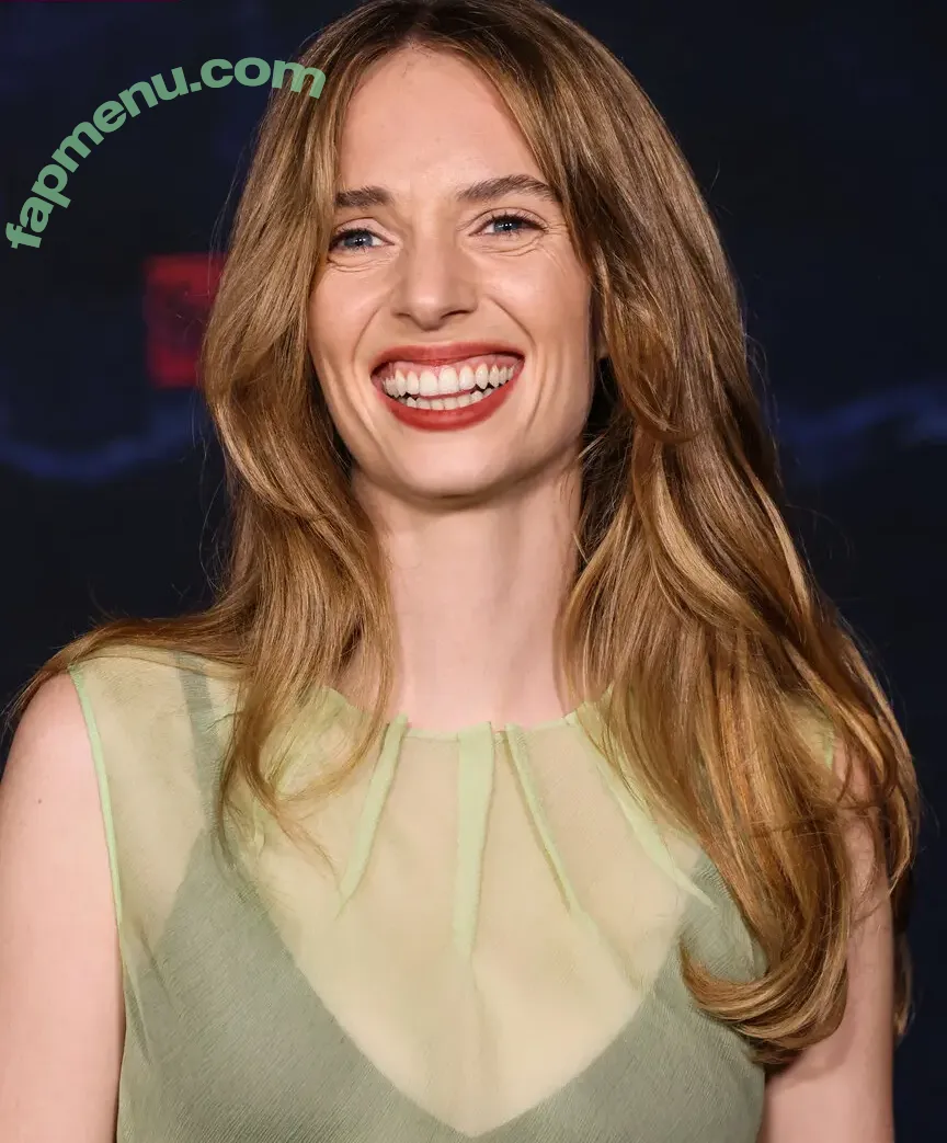 Maya Hawke nude photo #1111 (maya_hawke / neohawk2)