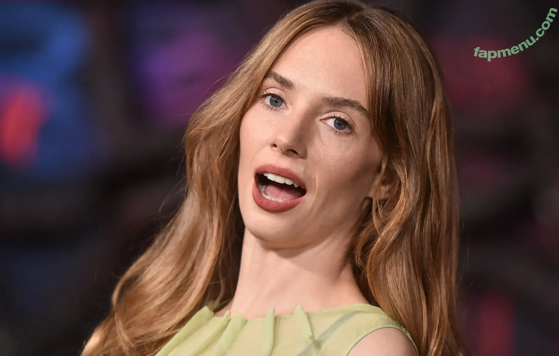 Maya Hawke nude photo #1129 (maya_hawke / neohawk2)