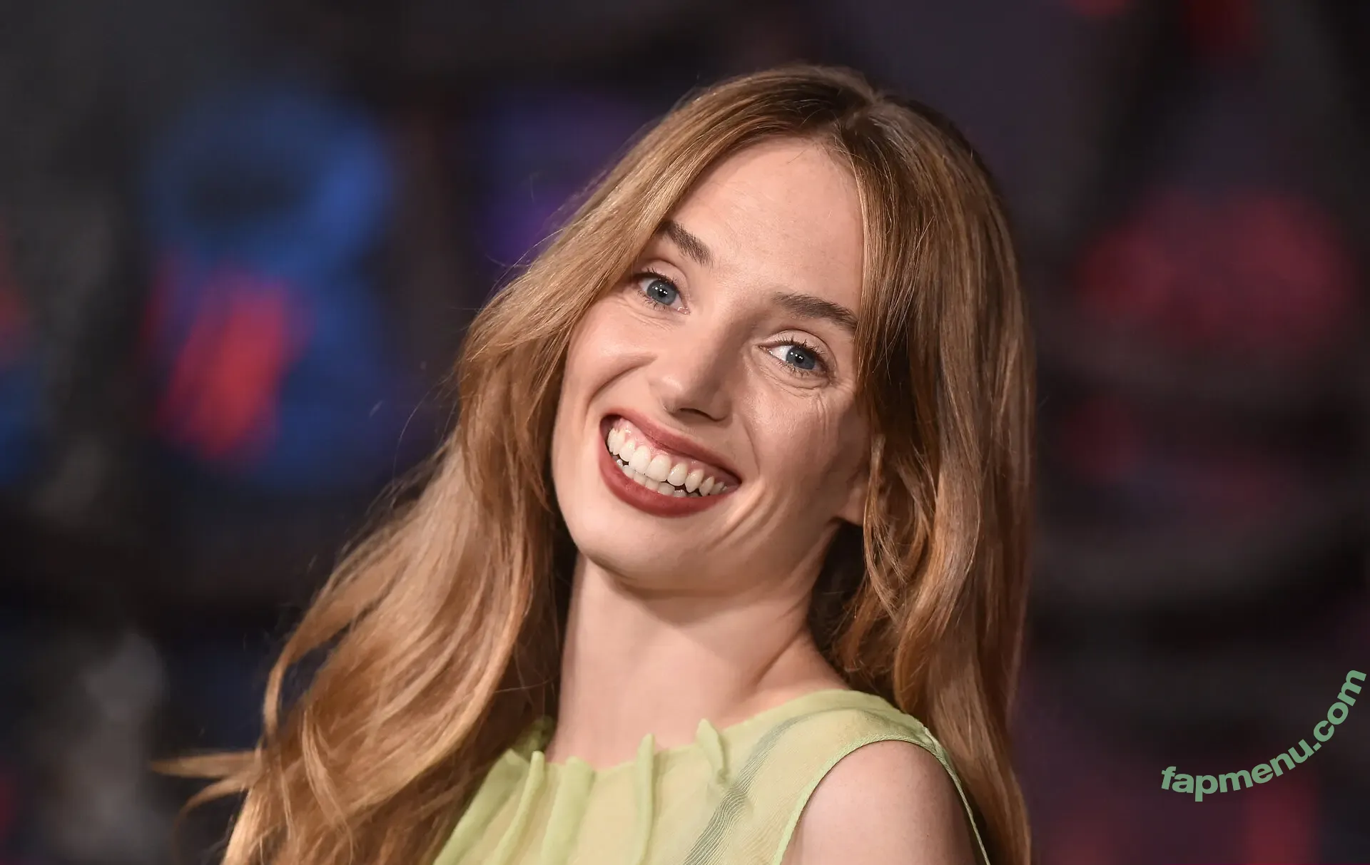 Maya Hawke nude photo #1132 (maya_hawke / neohawk2)