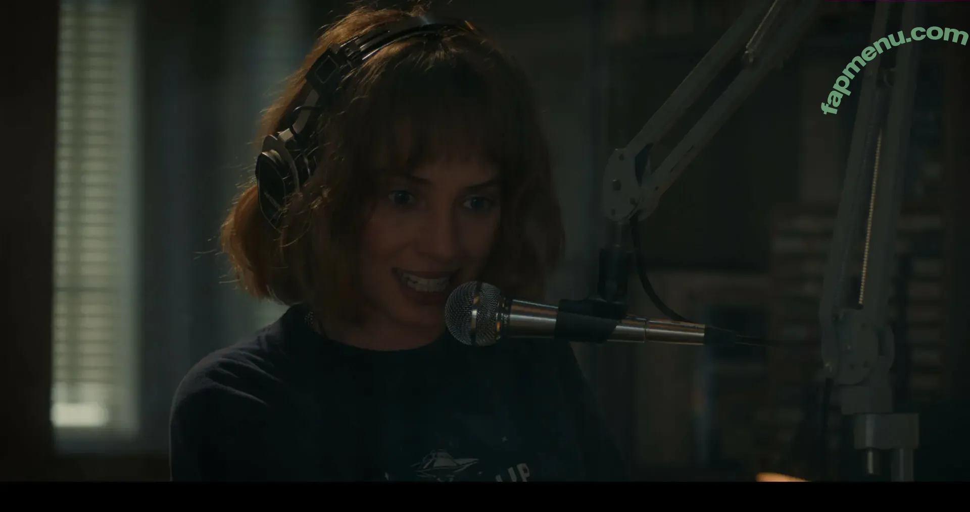 Maya Hawke nude photo #1172 (maya_hawke / neohawk2)