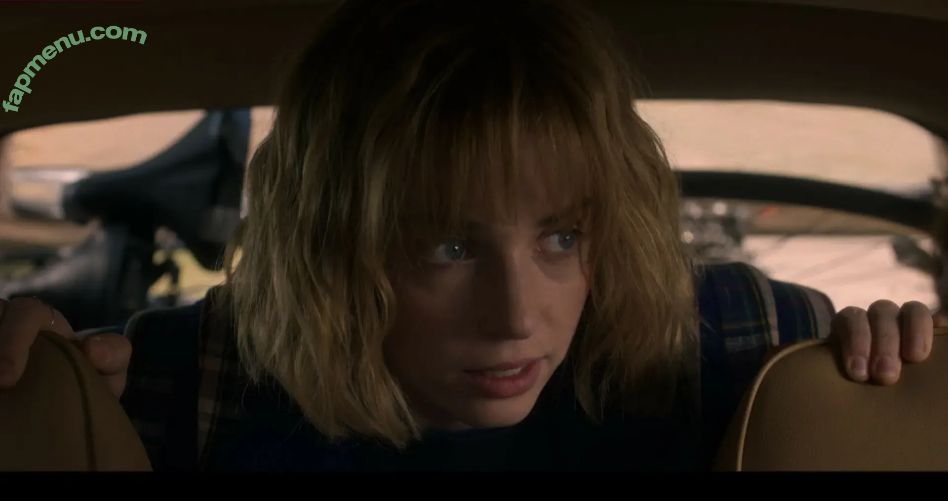 Maya Hawke nude photo #1186 (maya_hawke / neohawk2)