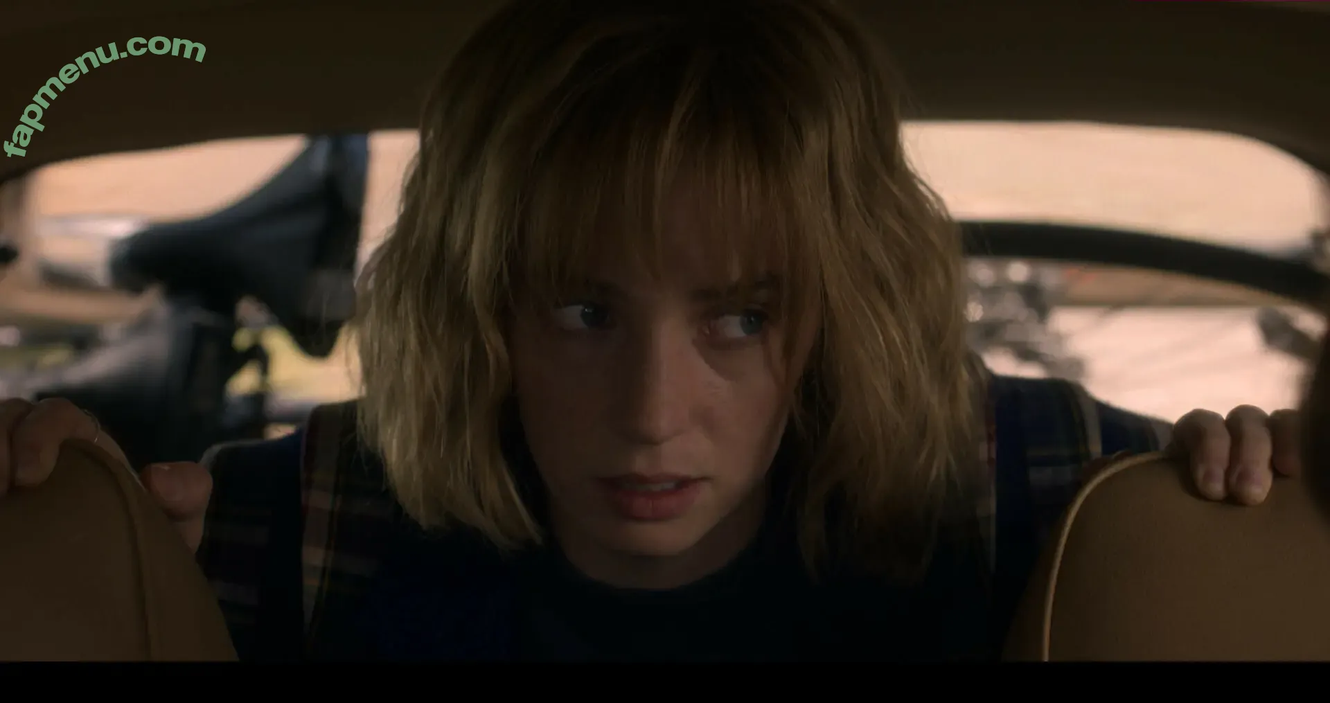 Maya Hawke nude photo #1187 (maya_hawke / neohawk2)