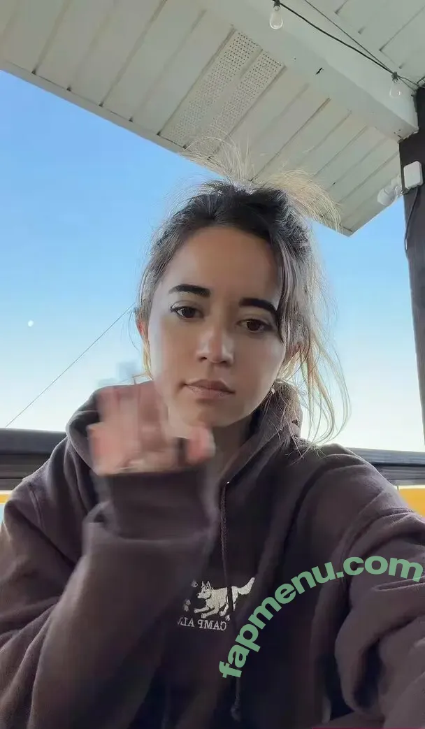 maya_higa nude photo #0160 (Maya / mayahiga)