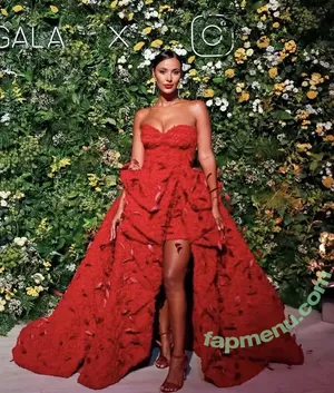 Maya Jama / mayajama nude photo #0206