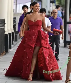 Maya Jama / mayajama nude photo #0208