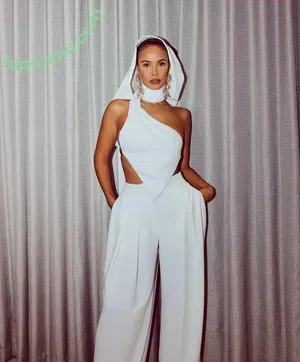 Maya Jama / mayajama nude photo #0259