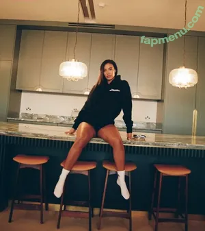 Maya Jama / mayajama nude photo #0277