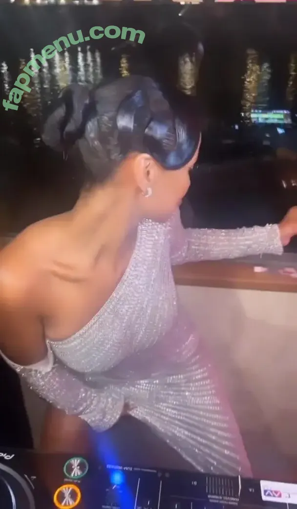 Maya Jama nude photo #0337 (mayajama)