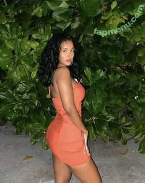 Maya Jama / mayajama nude photo #1728