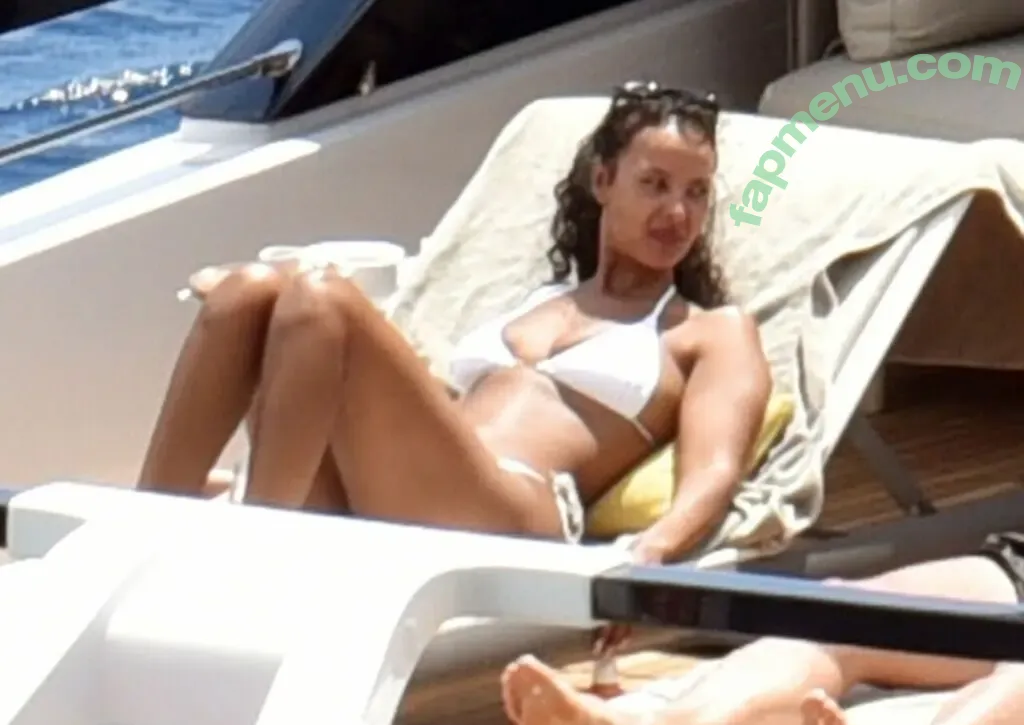 Maya Jama nude photo #1578 (mayajama)