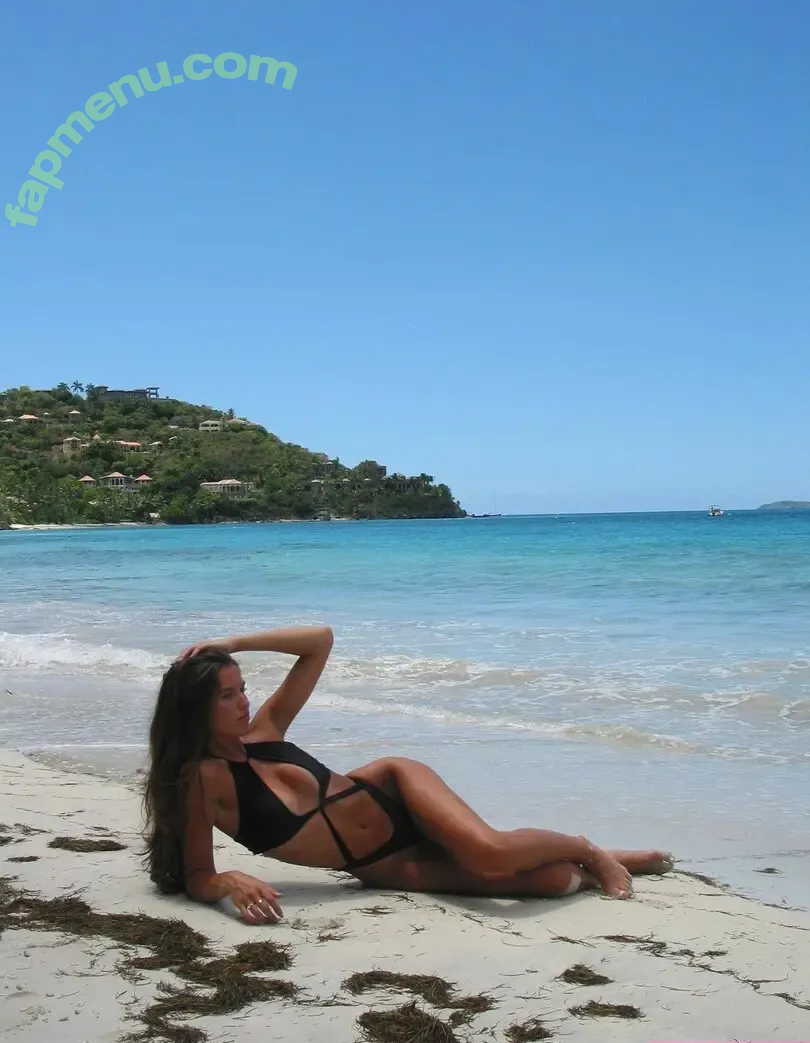 Maya Manesis nude photo #0017 (mayamanesis)