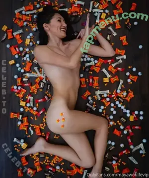 Maya Woulfe / maya_woulfee / mayawoulfe nude photo #0661