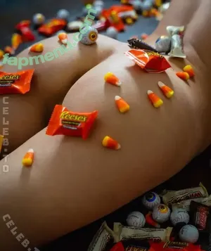 Maya Woulfe / maya_woulfee / mayawoulfe nude photo #0668