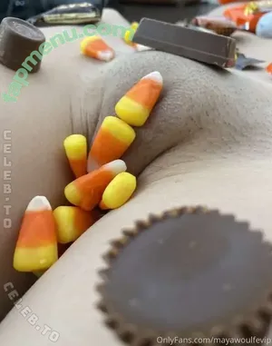 Maya Woulfe / maya_woulfee / mayawoulfe nude photo #0677