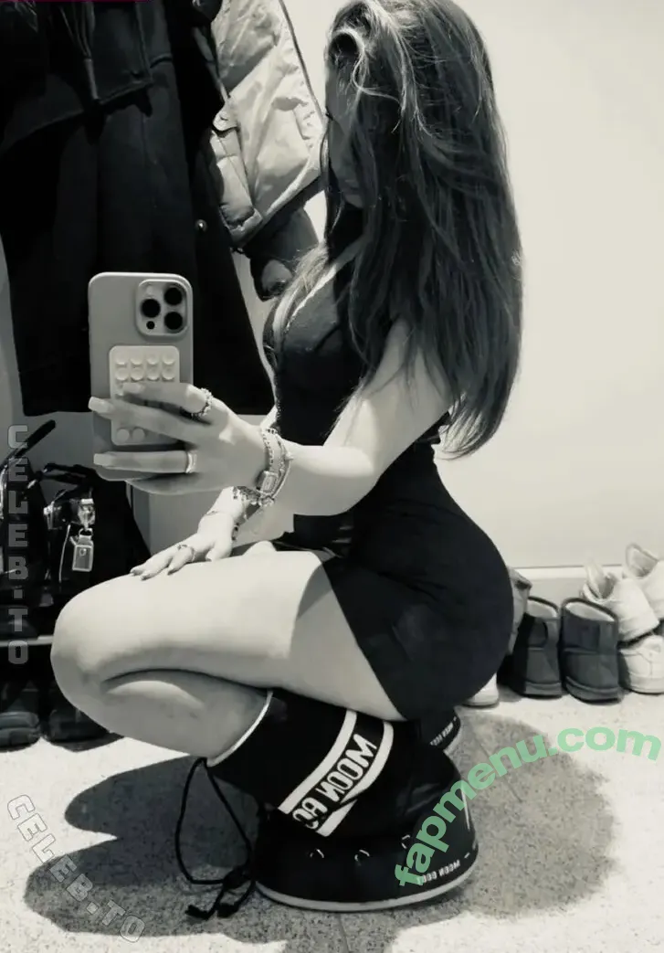 mayaa.zr nude photo #0017 (mayaa.zrr)