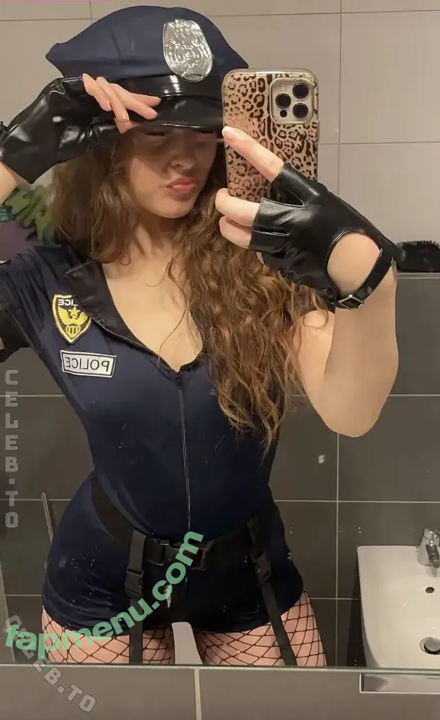 mayaa.zr nude photo #0021 (mayaa.zrr)