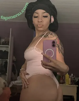 Mayabuckets / mayanobuckets nude photo #0027