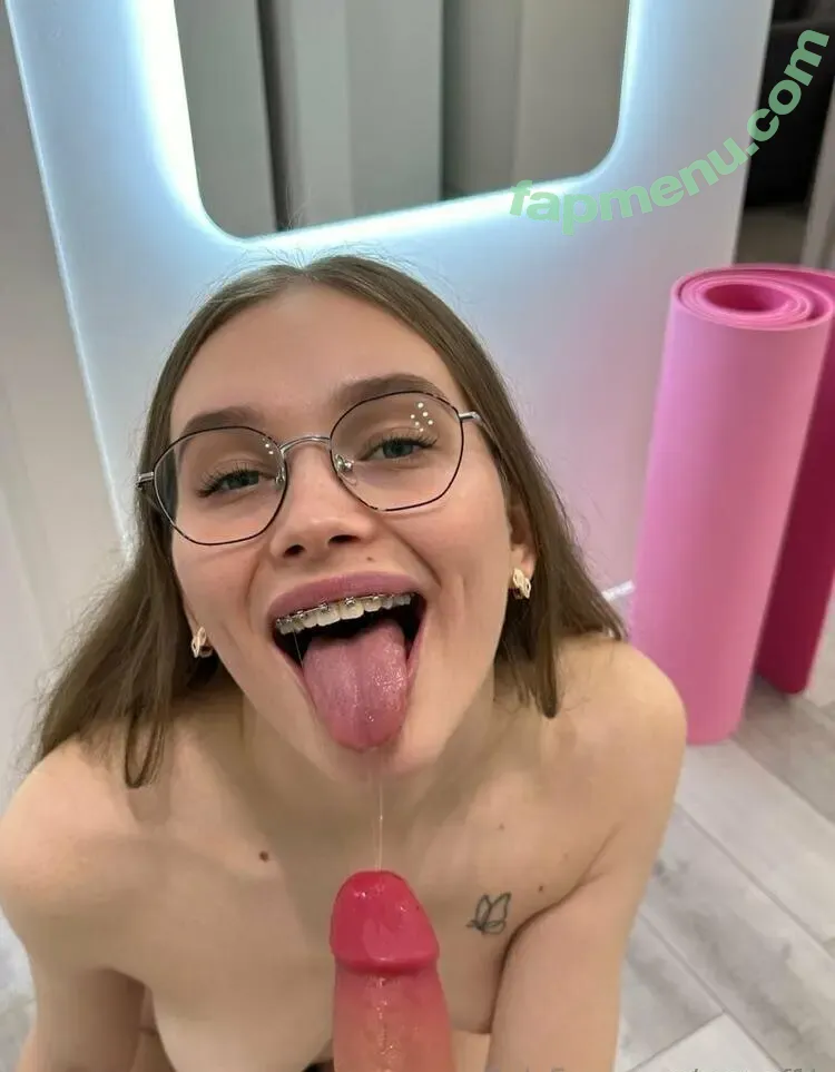 mayaf1t nude photo #0005 (mayaf1t)
