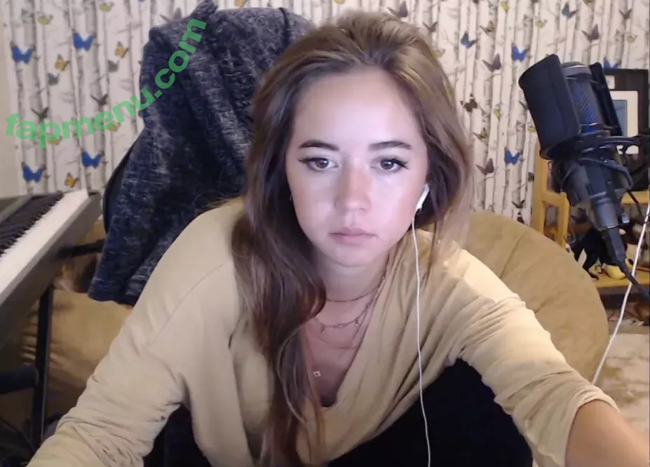 Mayahiga nude photo #0216 (maya / maya_higa)