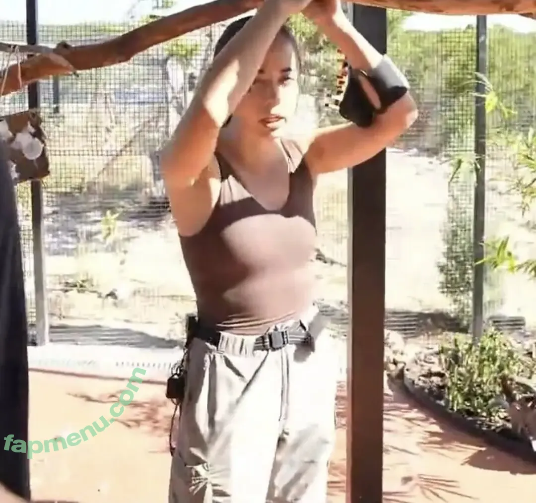 Mayahiga nude photo #0950 (maya / maya_higa)