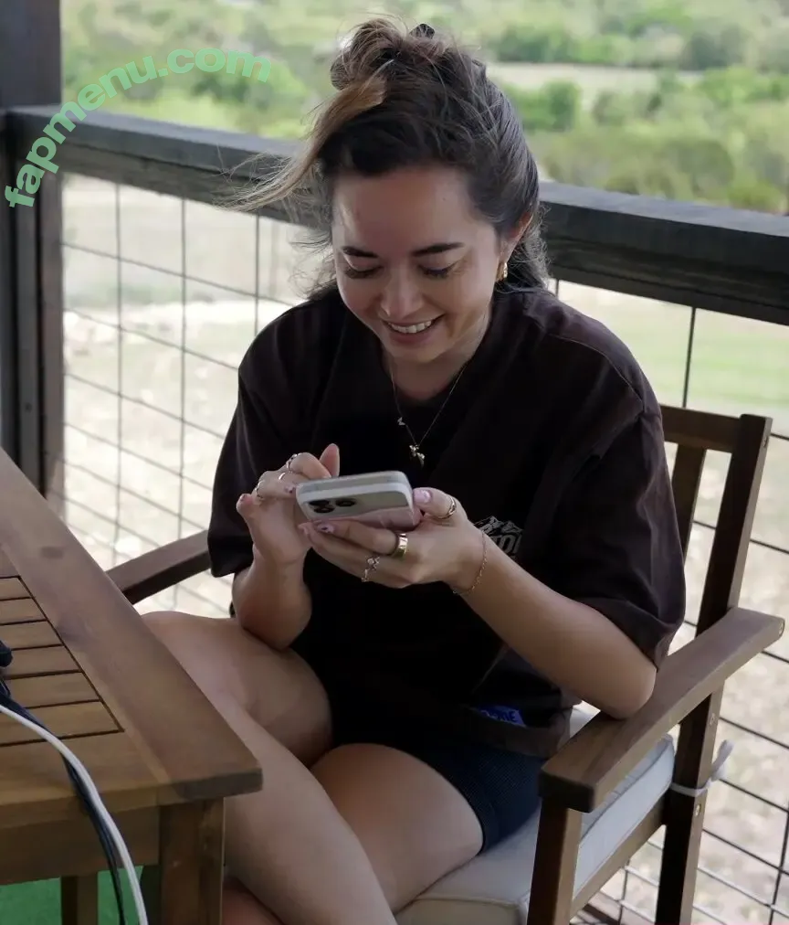 Mayahiga nude photo #0978 (maya / maya_higa)