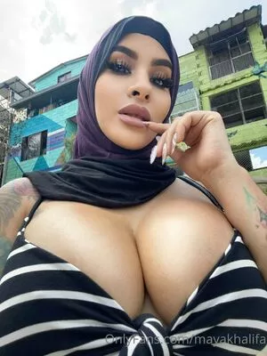 Mayakhalifa / miakhalifa nude photo #0467