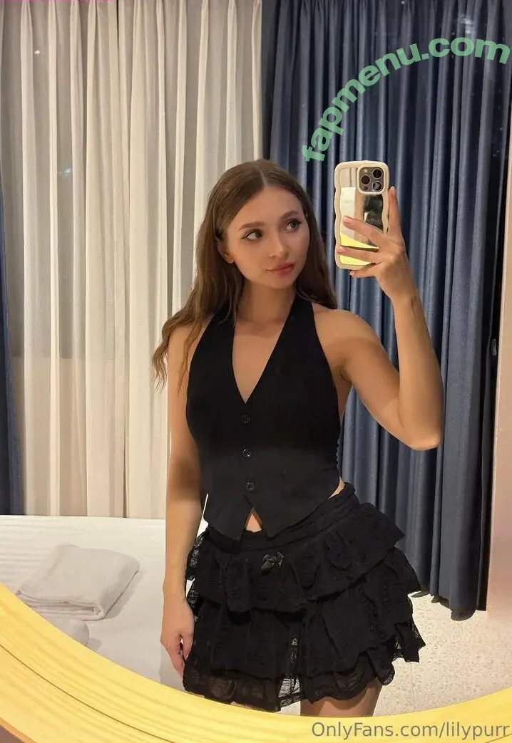 mayalis nude photo #0041 (mayaliswright)