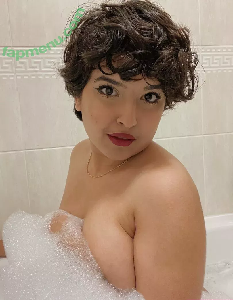 mayapetite nude photo #0064 (maya.la.petite)